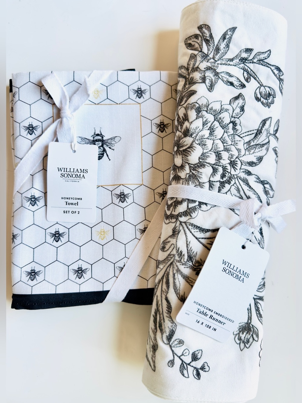 Williams Sonoma Honeycomb Bee Towels & Embroidered Table Runner NWT, Retail $118